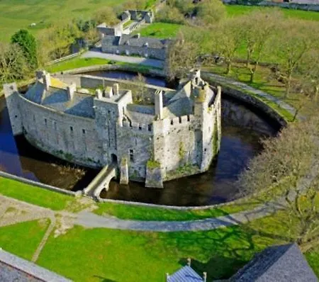 Chez Ptit Claude, Bord De Σπίτι διακοπών Créances