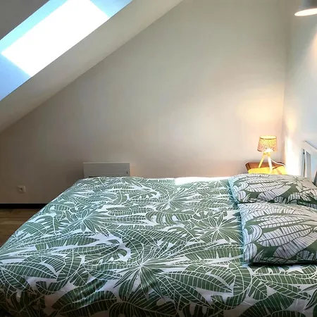 Chez Ptit Claude, Bord De * Creances