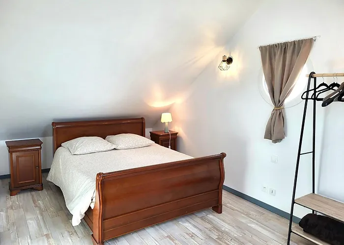 Holiday home Chez Ptit Claude, Bord De *