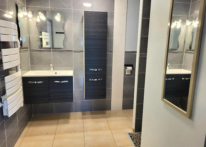 Chez Ptit Claude, Bord De Holiday home