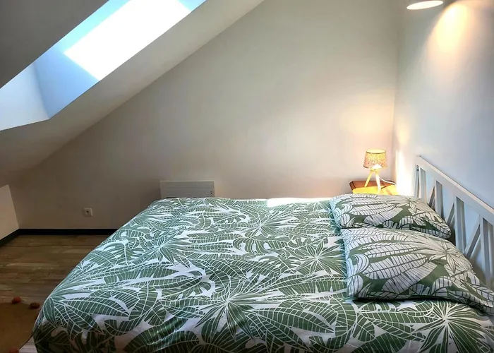 Chez Ptit Claude, Bord De * Creances